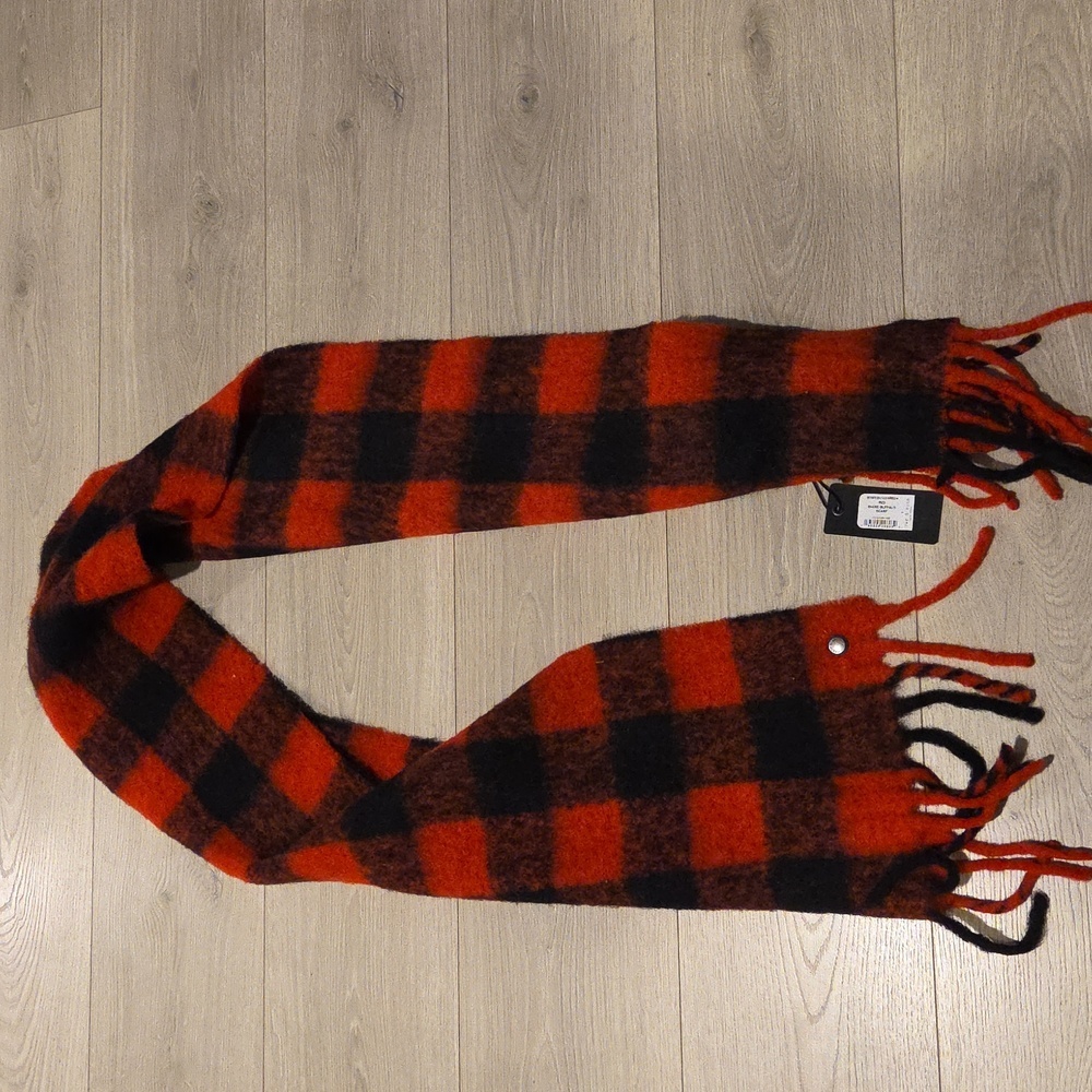 NWT Rag & Bone Shire Buffalo Scarf